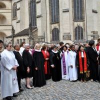 Ordinierte Frauen zum Fototermin